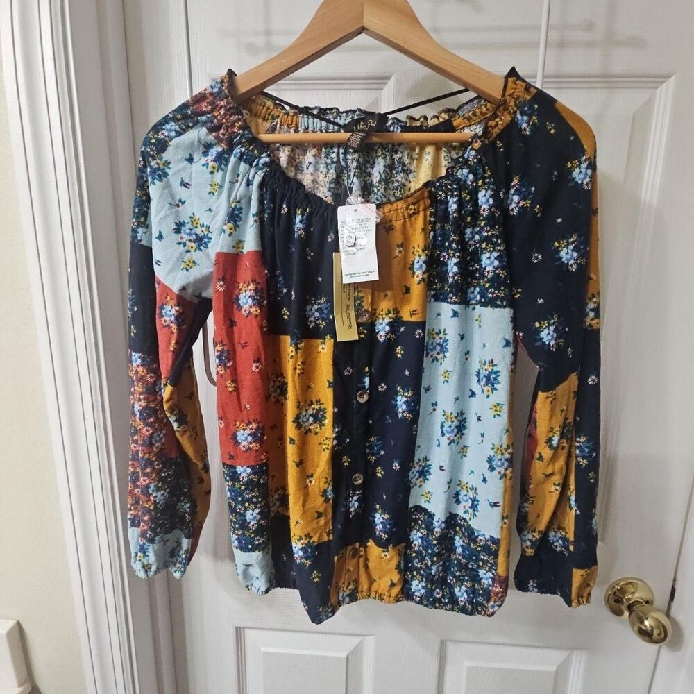Melissa Paige Petite Floral Patchwork Off Shoulder Top Size S